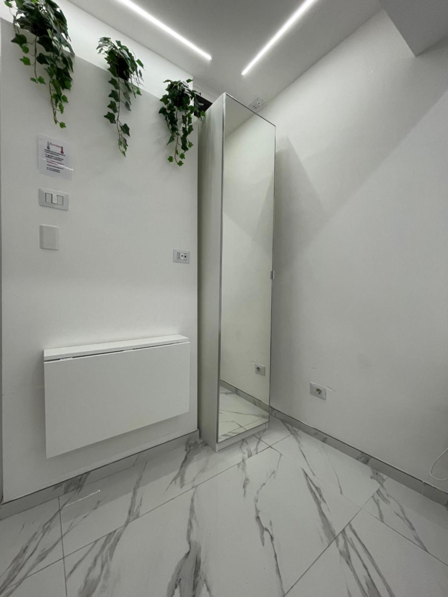 Appartamento Luxury 6 Al Duomo Di Parma Esterno foto